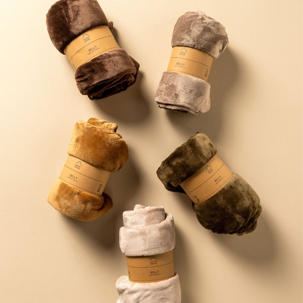 Fünf gerollte Billy Plaids mit Banderole