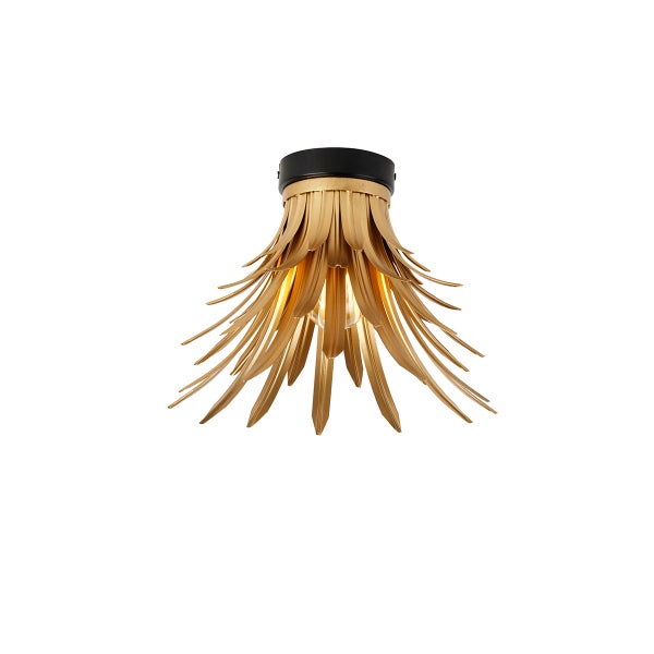 Goldene Deckenleuchte mit dekorativen Elementen im Blattdesign