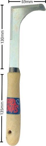 Gartengerät mit Holzgriff und gebogener Metallklinge