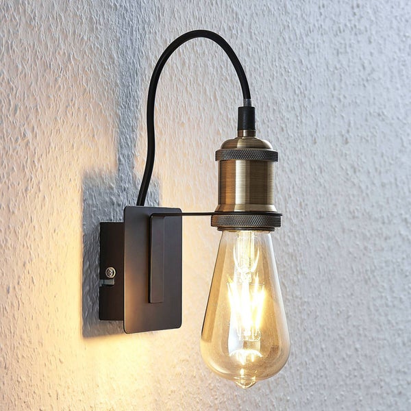 Lindby Wandleuchte, Wandlampe Innen Aurella (Retro Vintage Antik) in Bronze aus Metall (1 flammig E27) - Wandstrahler Wandbeleuchtung Schlafzimmer / Wohnzimmer Wohnzimmerleuchte