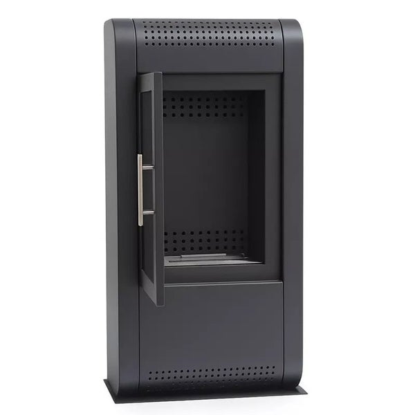 Kaminofen mit offener Tür für den Innenbereich