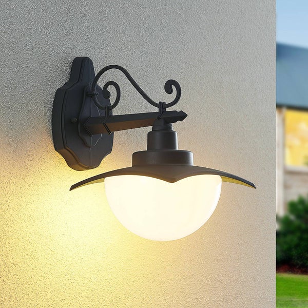 Lindby Wandleuchte außen Elinda (spritzwassergeschützt (Landhaus, Vintage Rustikal) in Schwarz aus Aluminium (1 flammig E27) - Außenwandleuchten Wandlampe Led Außenlampe Outdoor für