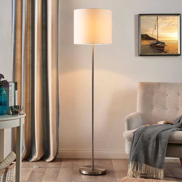 Lindby Textil Stehlampe weiß, Stehleuchte Stoff Lampenschirm mit Fußschalter 1x E27 max. 60W (ohne Leuchtmittel) Leselampe Standleuchte