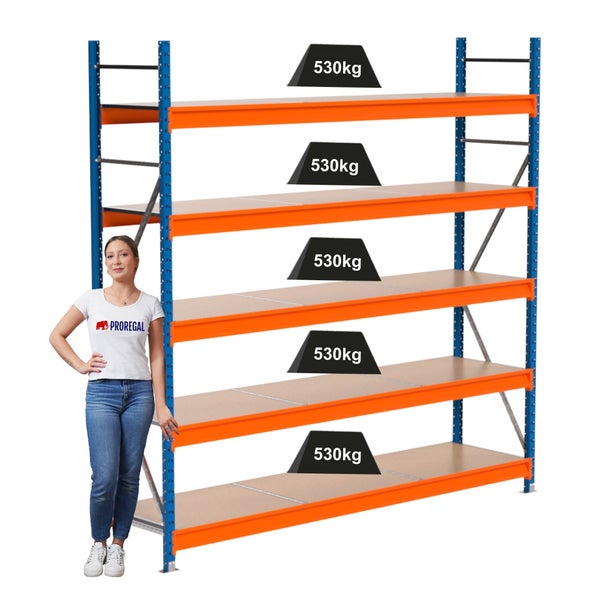 Regal mit fünf Ebenen und einer maximalen Traglast von 530 Kilogramm pro Ebene