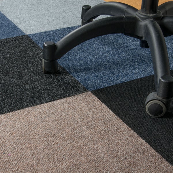 Selbstliegende Filzfliesen anthrazit Nadelfilz Teppichfliesen grau ideal für Büro und Geschäft Nadelvlies Teppichboden als Fliesen in 50x50 cm