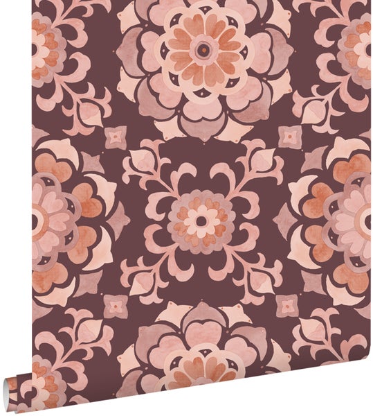 Tapetenrolle mit Blumenmuster