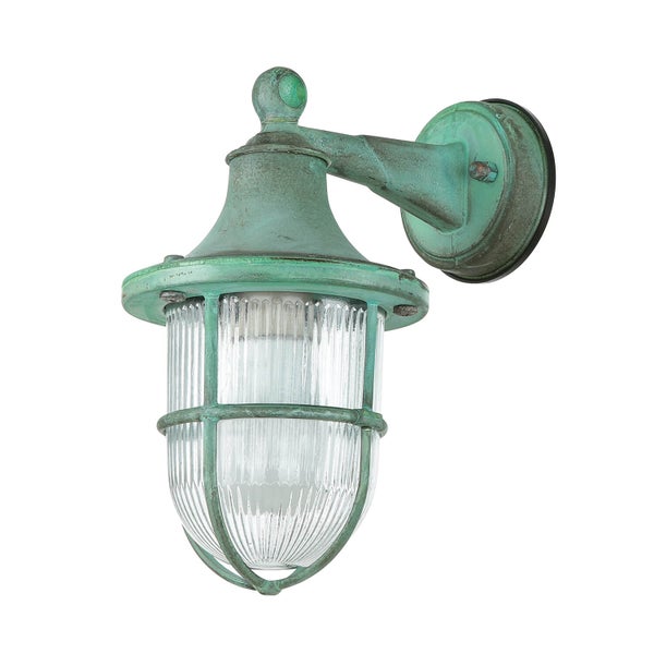 Wandleuchte im Außenbereich mit Schutzkorb und Glasschirm