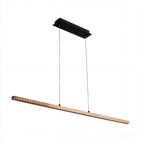 Moderne Pendelleuchte aus Holz in Balkenform mit schwarzen Abhängungen und schwarzem Baldachin.