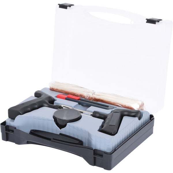 Reifenreparaturset im Werkzeugkoffer