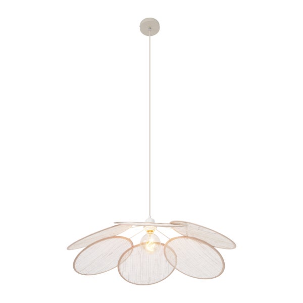 Pendelleuchte mit naturfarbenen, rund geflochtenen Schirmelementen in Blumenform und einer zentralen Lichtquelle.