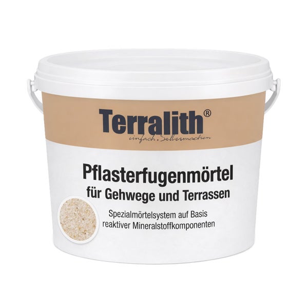 Terralith Logo auf einem Eimer Pflasterfugenmörtel für Gehwege und Terrassen, Spezialmörtelsystem mit Texturvorschau.