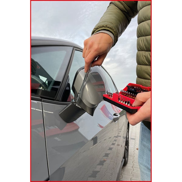 Satz Spiralbohrer mit verschiedenen Durchmessern und Längen