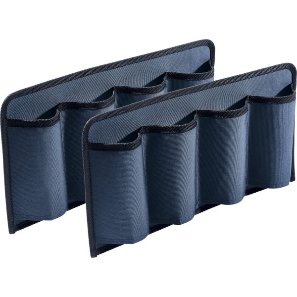 Feuerdorn mit orangefarbenen Beeren und grünen Blättern