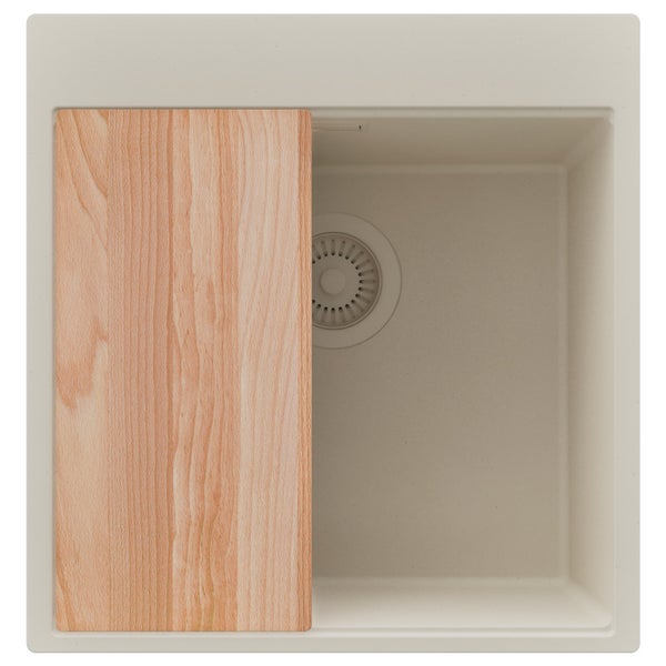 Spülbecken mit Schneidebrett