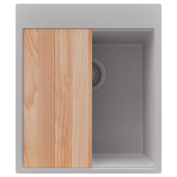 Spüle mit Schneidebrett