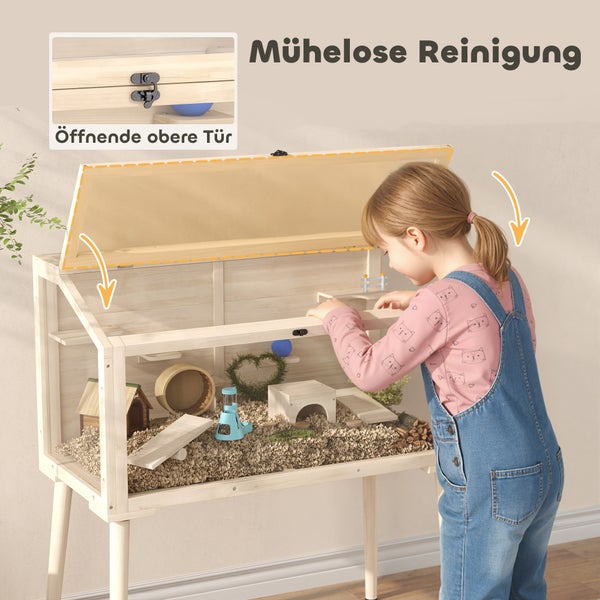 Kleintierkäfig aus hellem Holz auf Beinen mit aufklappbarem Deckel zur einfachen Reinigung, inklusive Zubehör für Hamster.