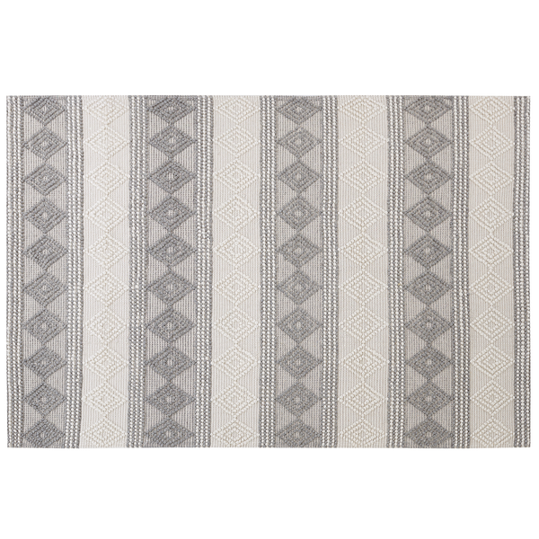 Rechteckiger Teppich mit Rautenmuster und Streifen in Grau und Creme, strukturierte Oberfläche.