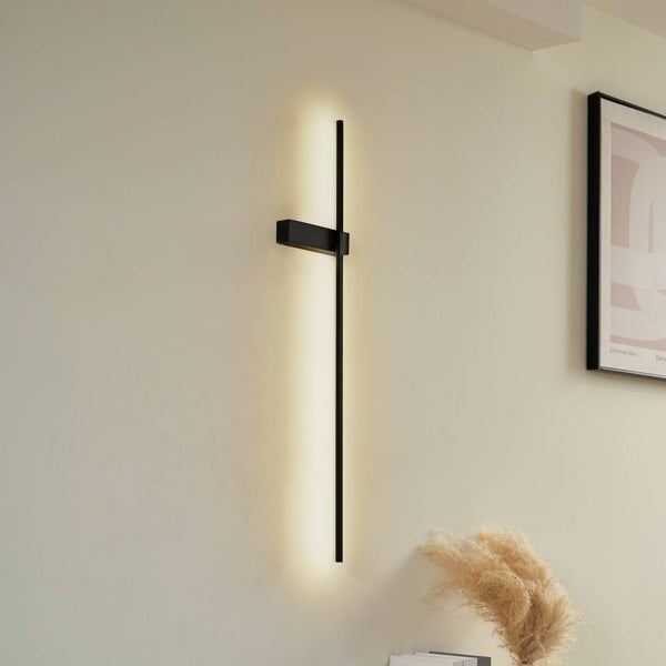 Lindby LED Wandleuchte, Wandlampe Innen Natsumi (Modern) in Schwarz aus Aluminium (1 flammig ) - Wandstrahler Wandbeleuchtung Schlafzimmer / Wohnzimmer Wohnzimmerleuchte