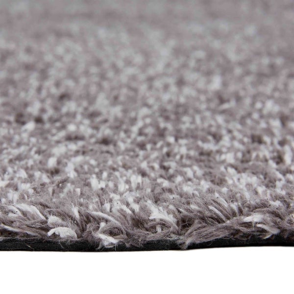 Detailansicht eines Shaggy-Teppichs