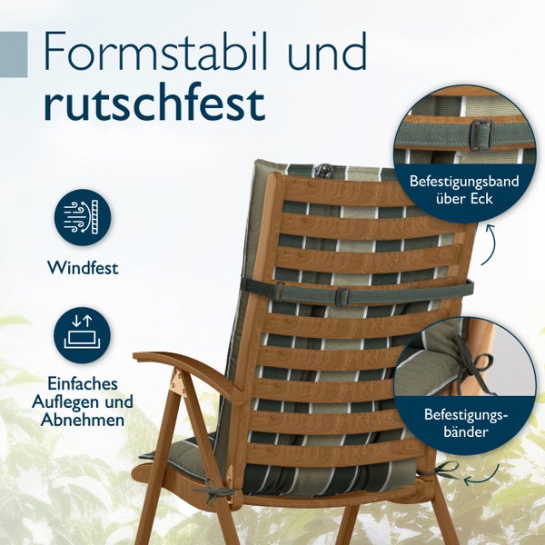 Gartenstuhlauflage auf einem Holzstuhl mit elastischem Halteband und Bindebändern für rutschfesten und windfesten Halt.