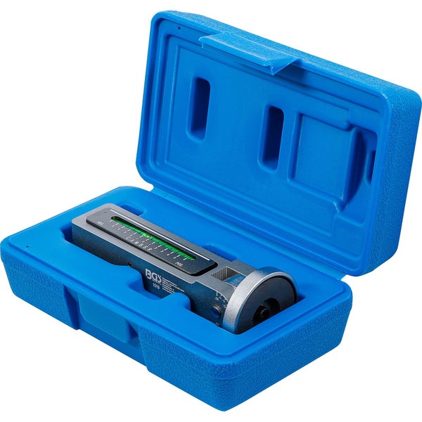 Spaltaxt mit Kunststoffgriff