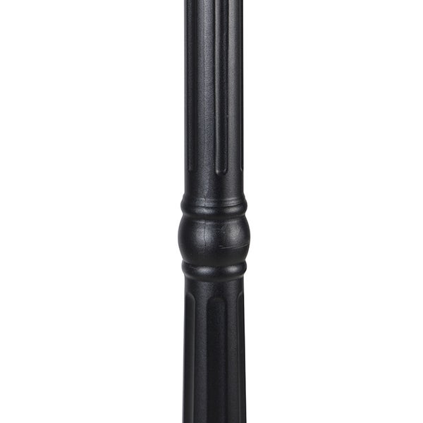 Detail eines schwarzen, kannelierten Metallpfostens für Außenleuchten mit dekorativem Element.
