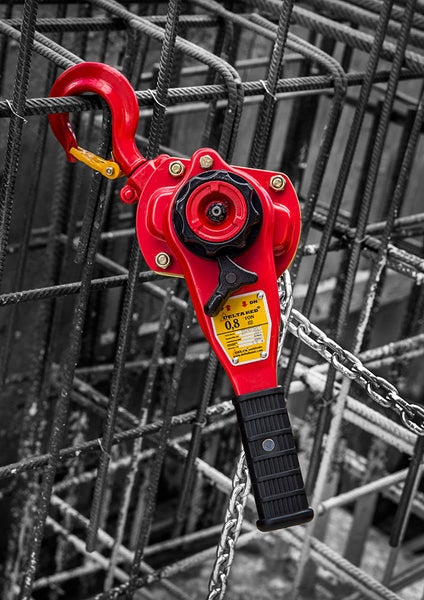 Handkettenzug mit einer Tragfähigkeit von 0,8 Tonnen zum Heben und Bewegen von Lasten