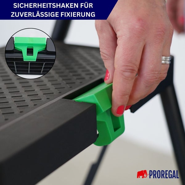 Sicherheitsverschluss einer Leiter im Einsatz