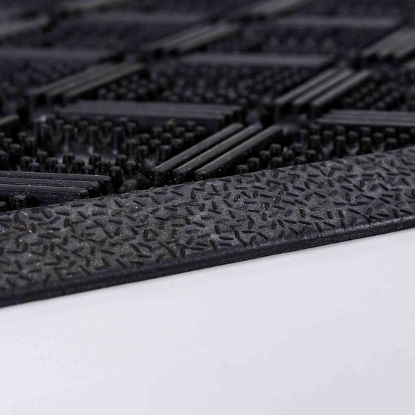 Schmutzfangmatte aus Gummi mit Noppen und Rillen