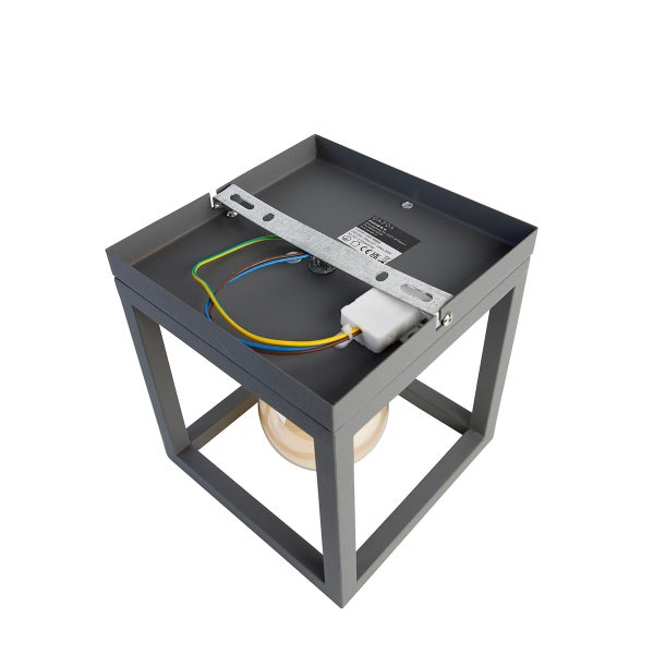 Quadratische Deckenleuchte mit Montageplatte und Verkabelung