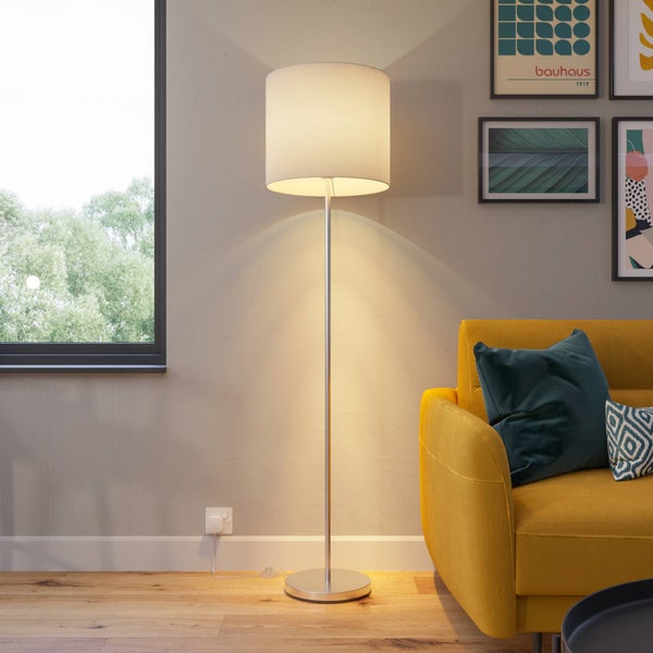 Lindby Stehlampe Everly (Modern) in Weiß aus Textil (1 flammig, E27) - Stehleuchte Standleuchte Floor Lamp Wohnzimmerlampe Wohnzimmerleuchte