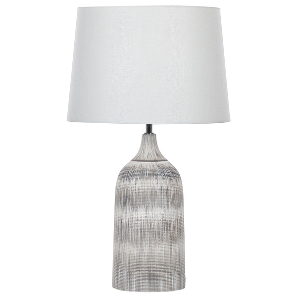 Tischleuchte mit Schirm