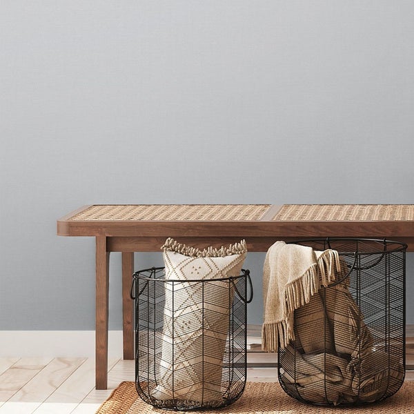 Tapetenrolle mit geometrischem Muster aus Kreisen und Quadraten