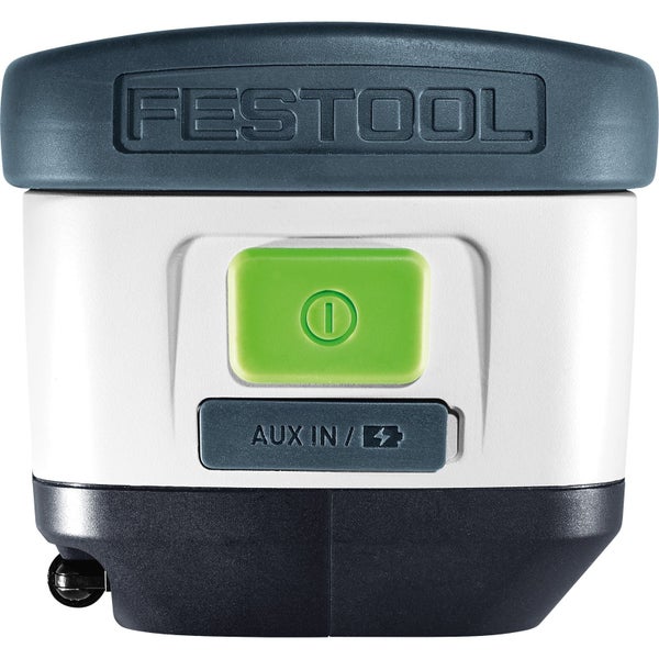 Festool Logo auf einem Gerät mit grünem Einschaltknopf und einem AUX IN und Ladeanschluss.