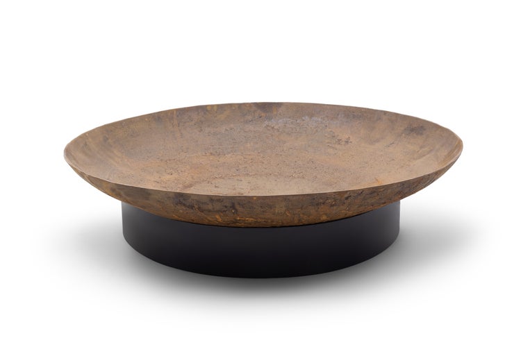 The Favilla SILIA Feuerkorb aus Cortenstahl mit schwarzem Sockel – Design-Feuerstelle 81×81×20 cm – moderne Feuerschale für Garten, Terrasse & Balkon – Outdoor Feuerbecken