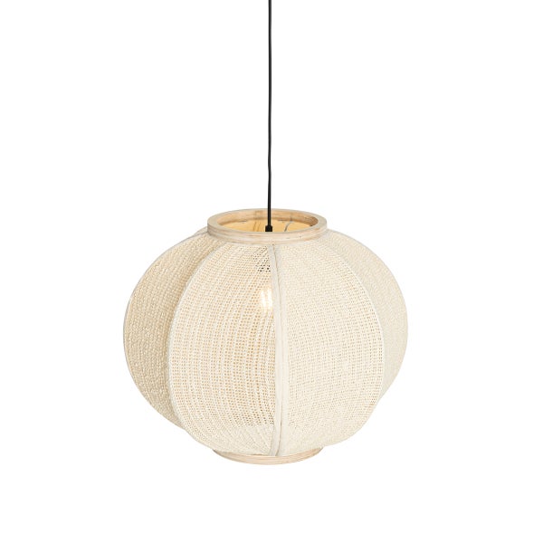 Runde Pendelleuchte aus Geflecht mit Holzdetails und schwarzer Aufhängung als moderne Innenbeleuchtung.