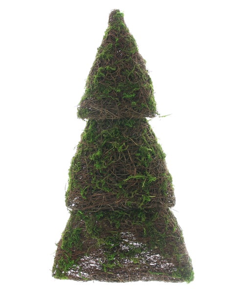 Deko Tannenbaum aus Naturmaterialien und Moos als Weihnachtsdekoration