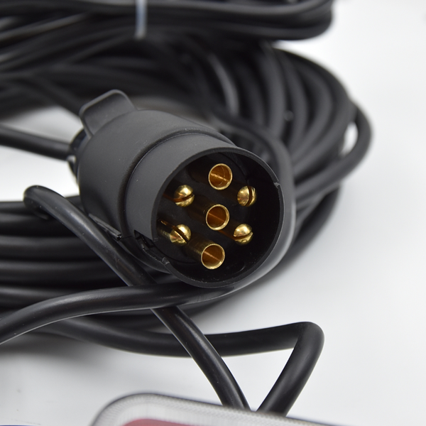 LED-Rückleuchten Set magnetisch inkl. 7,5 m Kabel für PKW-Anhänger & Wohnwagen