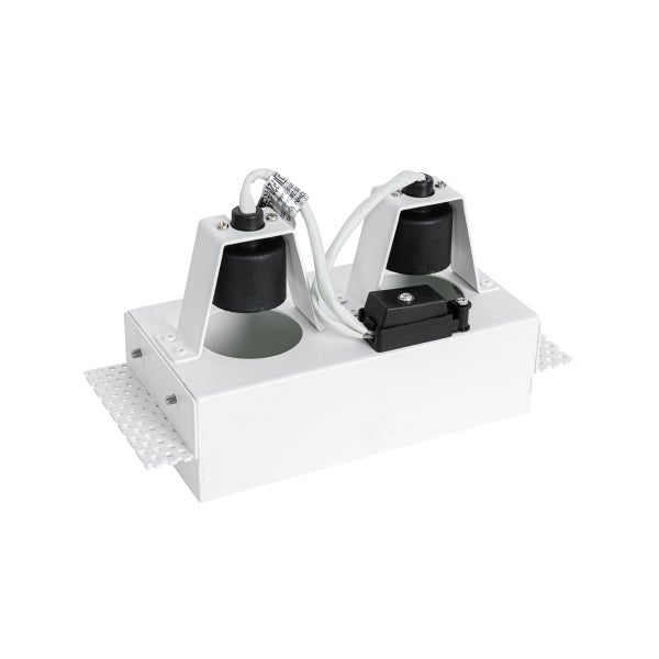 Zweiflammige Einbaustrahler-Halterung aus weißem Metall mit zwei GU10-Fassungen und seitlichen Montageblechen.