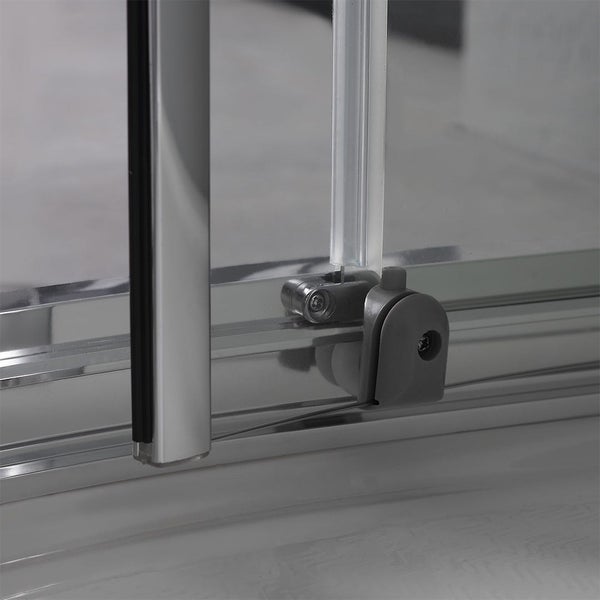 Detail einer Duschkabine mit Schiebetür und Verschlussmechanismus