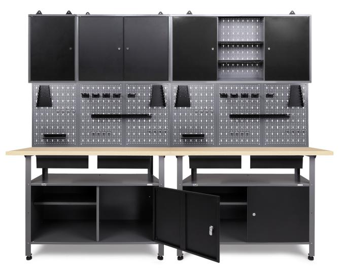 Werkbank mit Lochwand, Schränken und Schubladen für Werkstatt