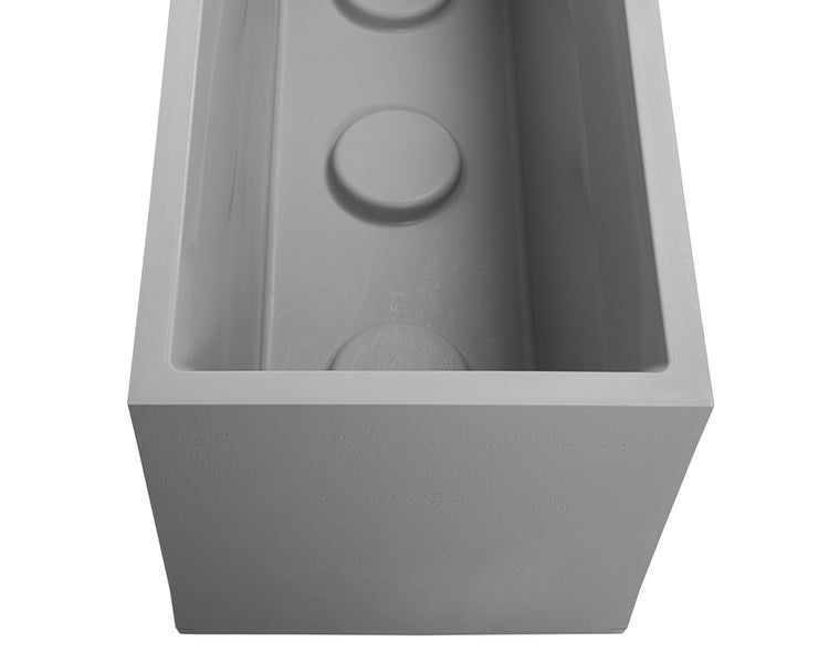 Rechteckiger Pflanzkasten aus Beton