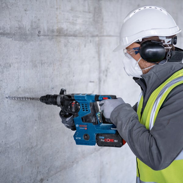 Bosch Akku-Bohrhammer GBH 18V-28 CF mit SDS plus in L-Boxx - 0611921001