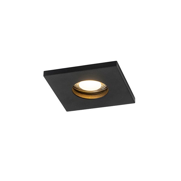Quadratischer schwarzer Deckenstrahler mit warmweißem Licht.