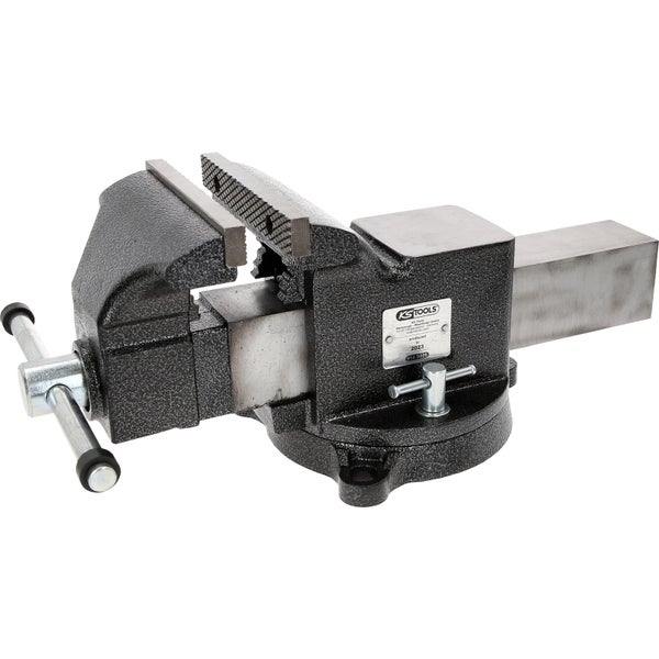 Robuster Werkbank Schraubstock von KS Tools mit drehbarem Sockel und gehärteten Spannbacken für sicheren Halt.