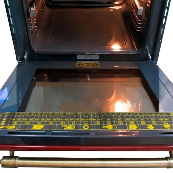 Geöffneter Backofen mit Garraum und Bedienungsanleitung als Symbolgrafik auf der Innenseite der Backofentür mit Metallgriff.