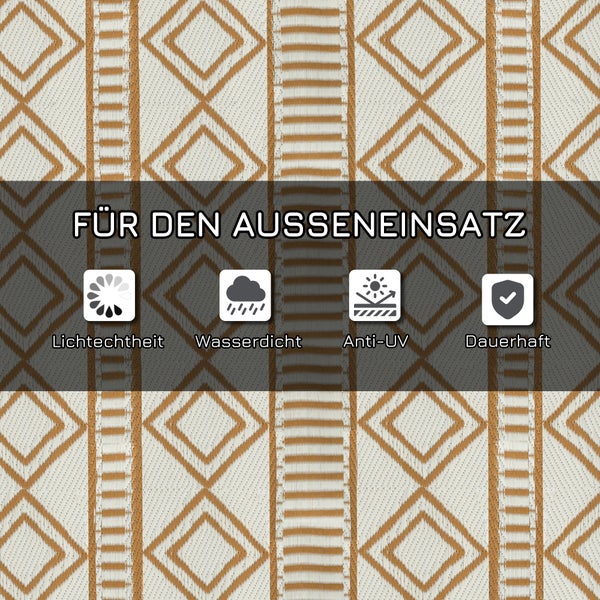 Werkzeugwand mit Haken und Aufbewahrungsboxen