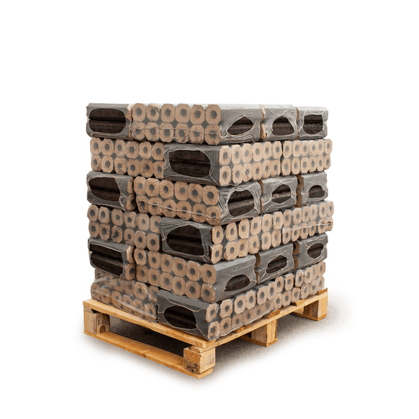 Holzbriketts auf Palette, Rundform, eingeschweißt in Paketen für Kamine und Öfen.
