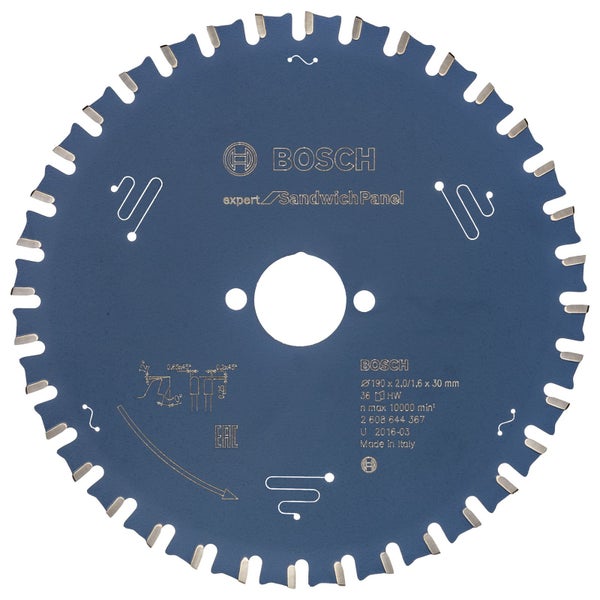 Bosch Kreissäge beim Sägen eines Werkstücks