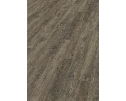 Nahaufnahme eines Laminatbodens in Holzoptik